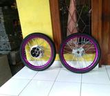 Velg v rossi r17 nmax + ban - Buleleng Kab. - Motor