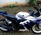 R15 th 2015 plat A Pandeglang harga 16.500000 mtr masih mulus - Pandeglang Kab. - Motor Bekas