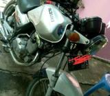 Dijual thander surat2 lengkap pajak hidup - Sawahlunto Kota - Motor Bekas