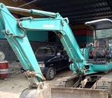 Dijual Excavator Komatsu PC40 tahun 2007 - Jakarta Timur - Kantor & Industri